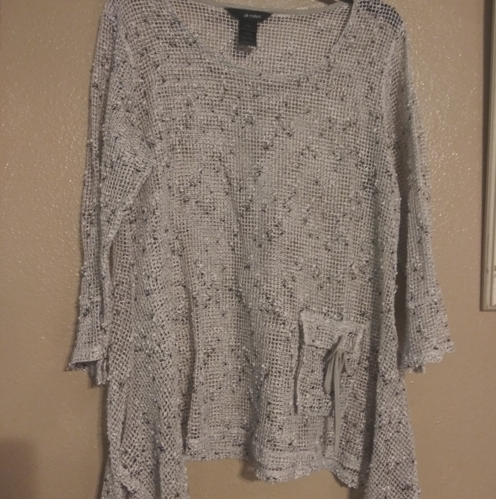 Ali Miles Tan Crochet Looking Top L EUC